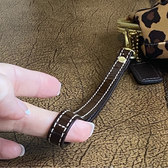 Coach Leopard Ocelot Satin Framed Kisslock - Picture 4 of 15